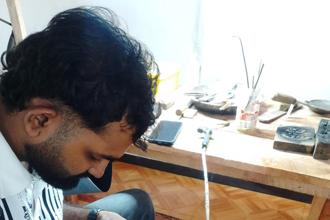 Unawatuna: Ring-Making Class: Traditional Jewelry & Sip