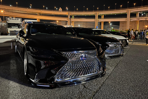 Tokyo JDM Tour: Daikoku PA (getunte JDM-Autos, Skyline GTR, RX7)JDM-Auto-Tuning-Erlebnis