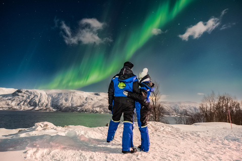 Tromsø: Northern Lights Tour (Max 8) Pickup + Finland