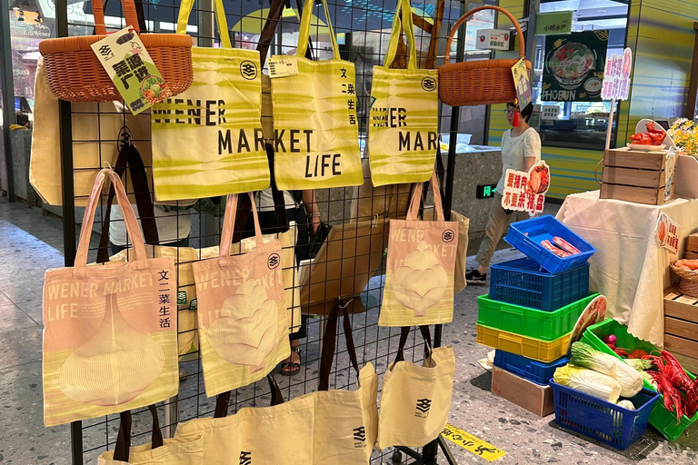 Hangzhou: Local Market, Lunch, and Shopping Tour
