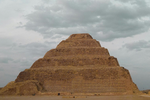 Giza: Pyramid, Memphis, Sakkara W/Opt Dahshur & Felucca Tour Private Tour With Tickets and Lunch