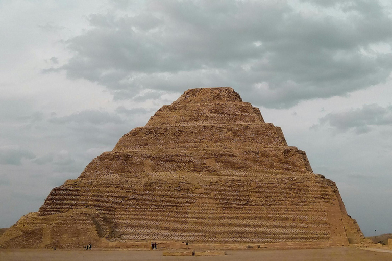 Giza: Pyramid, Memphis, Sakkara W/Opt Dahshur & Felucca Tour Private Tour Without Ticket and Lunch