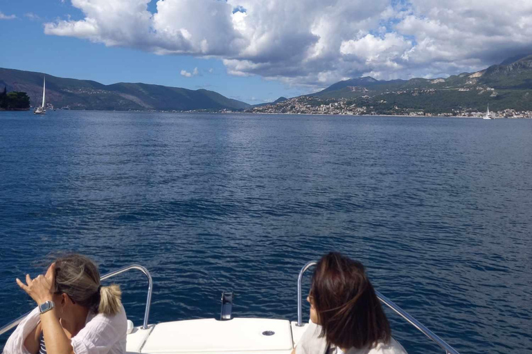 Kotor: Blå grottan och Speedboat-tur i hela bukten