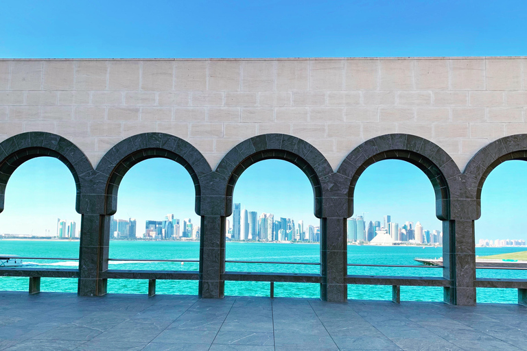 Doha: Wycieczka po mieście z przewodnikiem i rejs łodzią Dhow Wycieczka prywatna