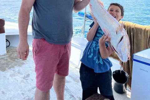 Zakynthos: Full-Day Traditional Eco-Fishing Tour with Food