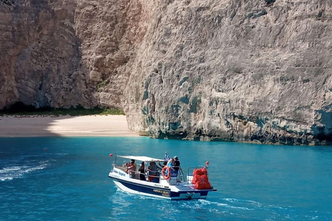 Zakynthos: Xigia, Navagio Shipwreck and Blue Caves Boat Tour