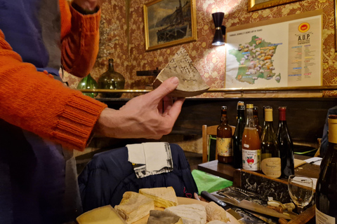 Rouen: Cheese and Wine Tasting at La Taverne Saint-Amant
