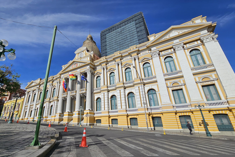 La Paz: Stadtrundfahrt Classic + Telefericos + Mondtal Halbtag