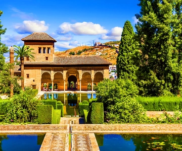 Alhambra: Ticket with Audioguide