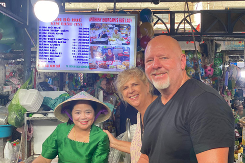 Hue Street Food Adventure – Eat, Walk & Explore Like a Local Private Group