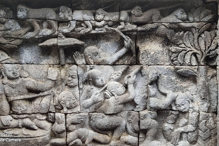 Yogyakarta: Borobudur & Prambanan Guided Tour with Pickup