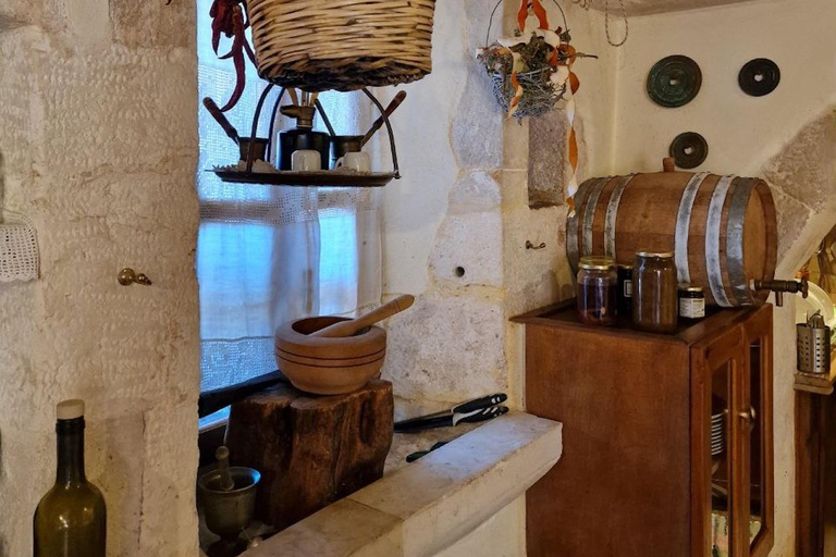 Crete: Private Apokoronas Villages Tour with Local Lunch
