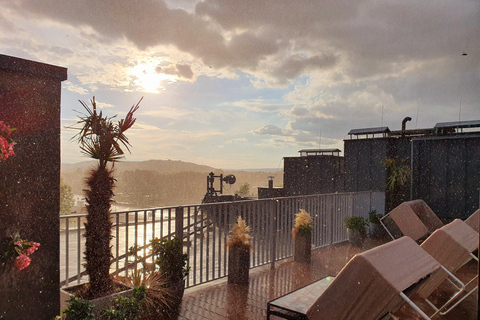 Krakow: Reservation at a Hidden Rooftop Bar with 1 Cocktail