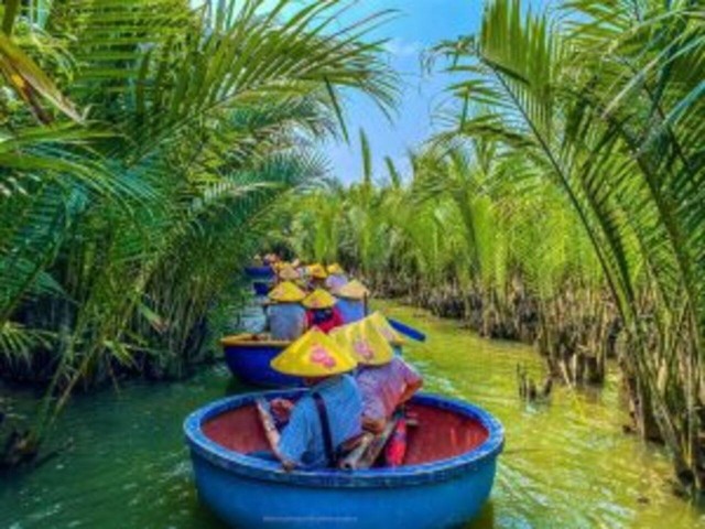 Visit Hoi An Bamboo Basket Boat Riding in Bay Mau Coconut Forest in Hoi An, Vietnam