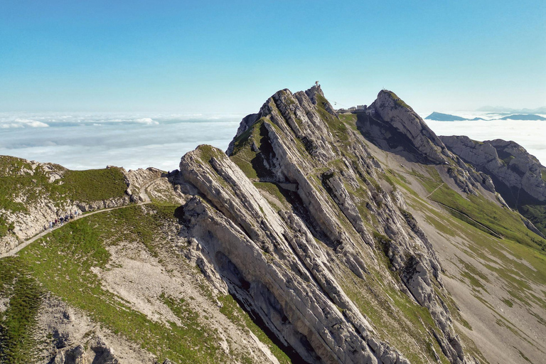 Lucerne: Swiss BBQ & Hike Experience with Pilatus Ticket