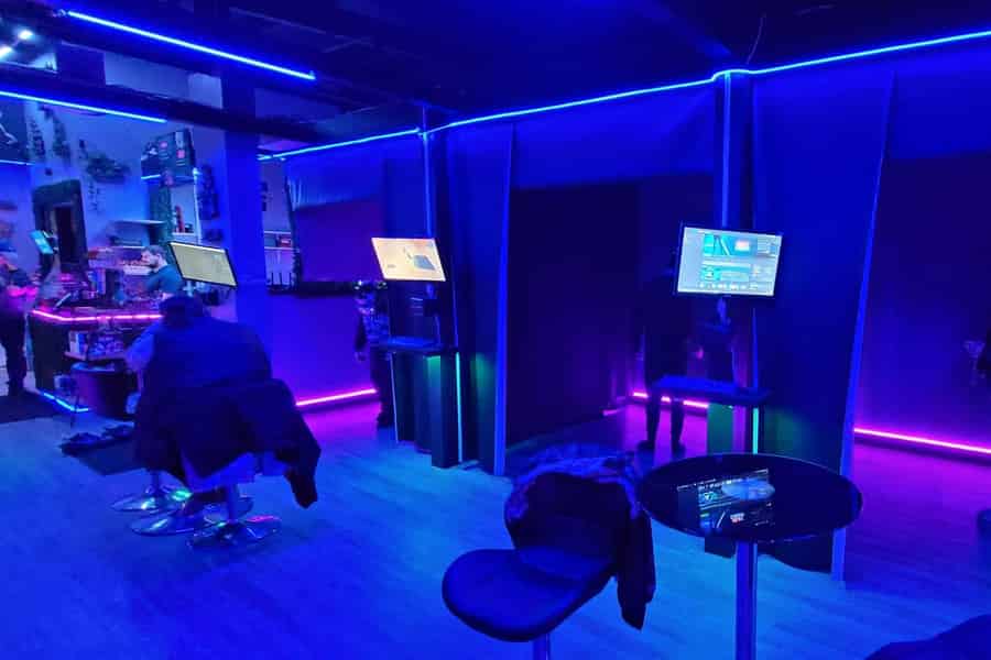 Soulvaria: VR Arcade Pods (1 - 6 Spieler). Foto: GetYourGuide