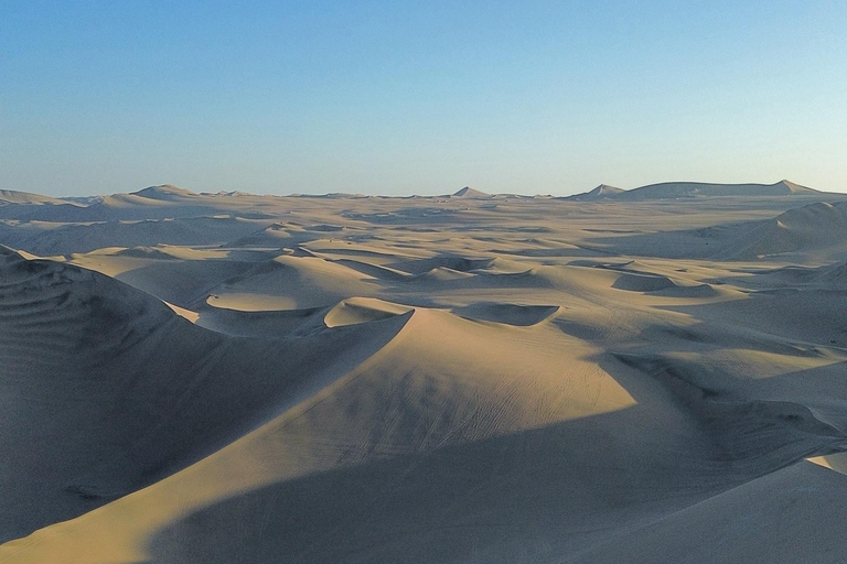 Huacachina: Private Ski & Sandboard Experience with Sunset Huacachina: Skiing & Sandboarding in the Desert