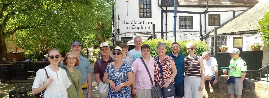 Tour guidato a piedi di Nottingham con una guida locale