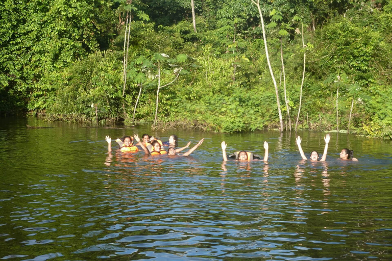 Excursie naar de jungle van het Pacaya Samiria National Reserve.