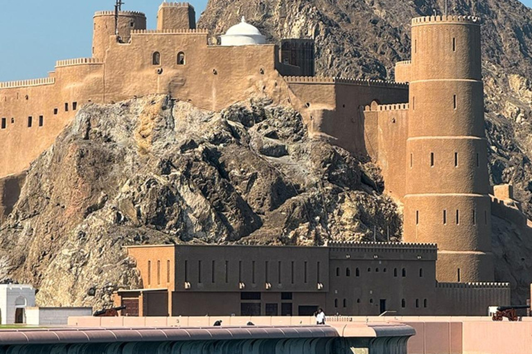 Muscat: Al Mirani Fort Entrance Ticket