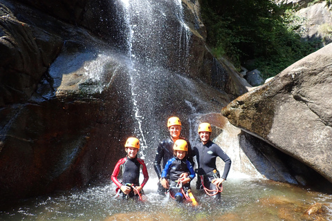 Canyoning in Girona - Freser Inferior Canyon Canyoning in Girona - Freser inferior canyon