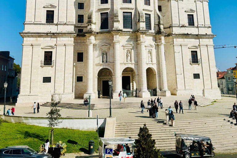 Lisbon: Old Town Sightseeing Tour by Tuk-Tuk