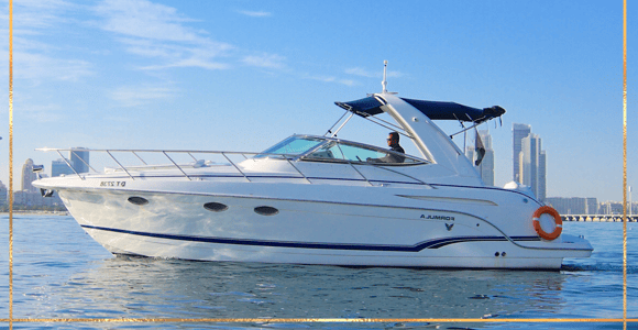 Dubai: Private Yacht Cruise for Unforgettable Memories
