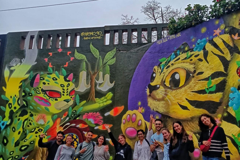 Lima: Barranco Walking Tour – Street Art & Photo Stops