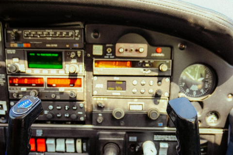 Nikšić: Private Panoramic Flight Nikšić: Private 15-minute panoramic flight