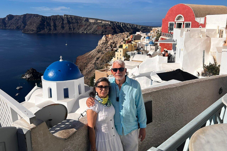Santorini Private Customizable Land Tοur with Local Driver Santorini Private Land Tour With Local Driver