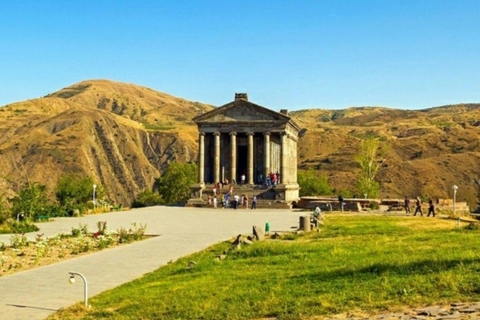 2 jours au départ d'Erevan/ Visite de la ville, Khor Virap, Gari, SevanVisite guidée privée