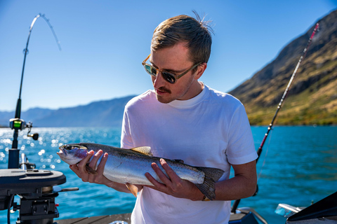 Lake Wakatipu: 3 Hour Fishing Adventure by Boat Private Tour
