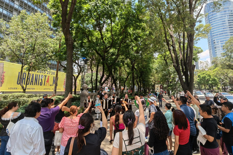 De León: Tour Cultural em Guanajuato com a Estudiantina Music