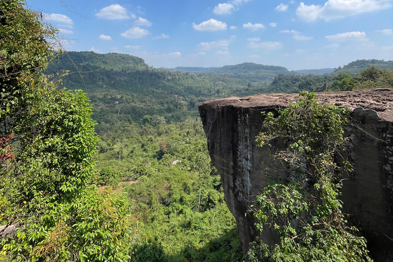 Siem Reap: Kulen Waterfall and 1000 Linga River TourPrivate-Tour: Kulen Waterfall and 1000 Linga River