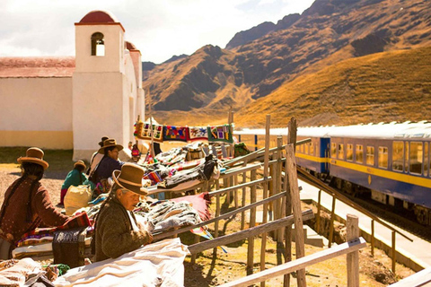 Från Puno: Resa till Cusco i Titicaca Train All Inclusive