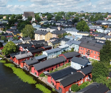 Exploración del casco antiguo de Porvoo desde Helsinki
