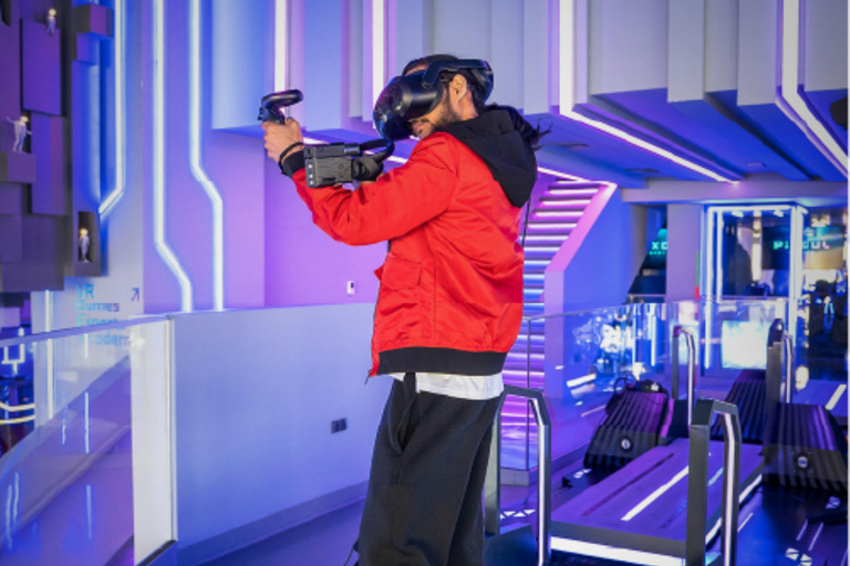 Abu Dhabi: VR Experiences & Formula Racing Simulator