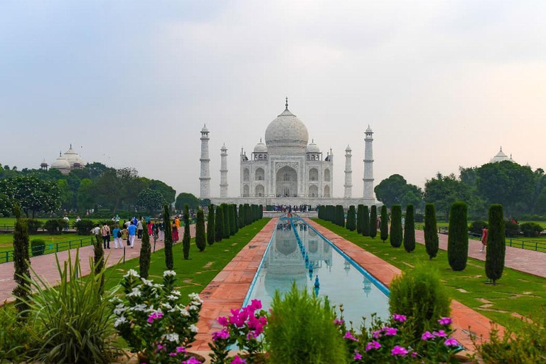 Explore Agra: One-Day Journey from Delhi