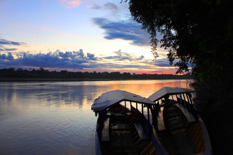 Puerto Maldonado: Rejs łodzią o zachodzie słońca w rezerwacie narodowymZ Tambopata: Rejs łodzią o zachodzie słońca