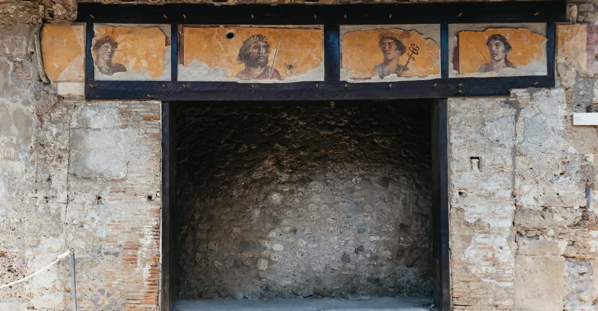 Afbeelding 17 van Vanuit Napels: Pompeii ruïnes & Mount Vesuvius Dagtour