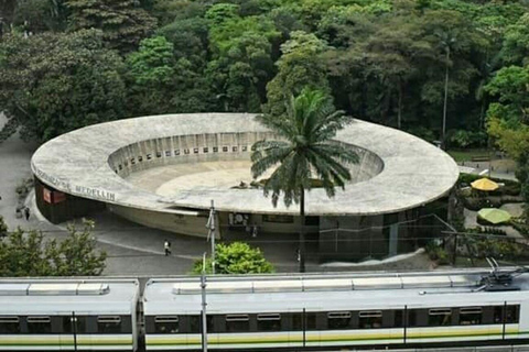 Medellín, Nature and Space: Visit the Botanical Garden and the Planetarium