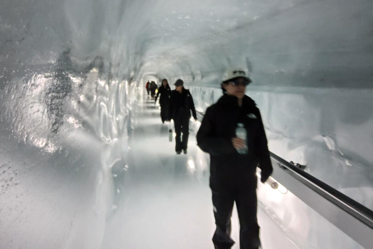 Day Trip from Zurich to Jungfraujoch - Top of Europe