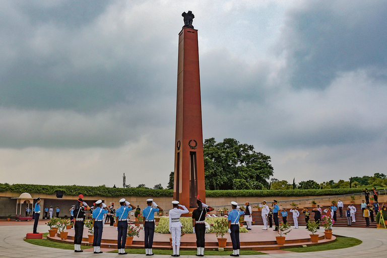 Delhi: National War Memorial Guided Tour with Hotel Pickup