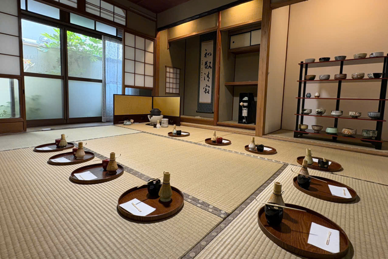 Kyoto: Kimono, Tea Ceremony with Japanese Garden and Studio Kimono Rental with Tea Ceremony