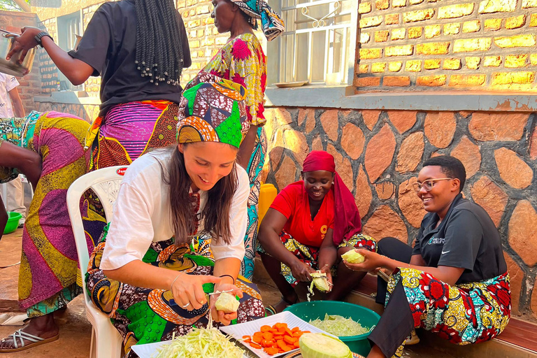 Kamonyi: Rwandan Coffee Farm & Family Cultural Tour