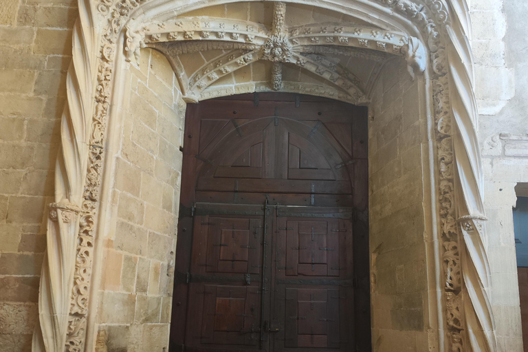 From Lisbon: Medieval Tour, Batalha, Tomar, Alcobaça, Óbidos Private Tour Option