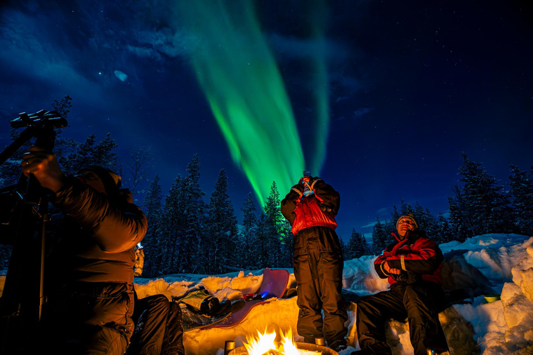 Kiruna: Exclusive New Year's Eve Aurora & Campfire Dinner