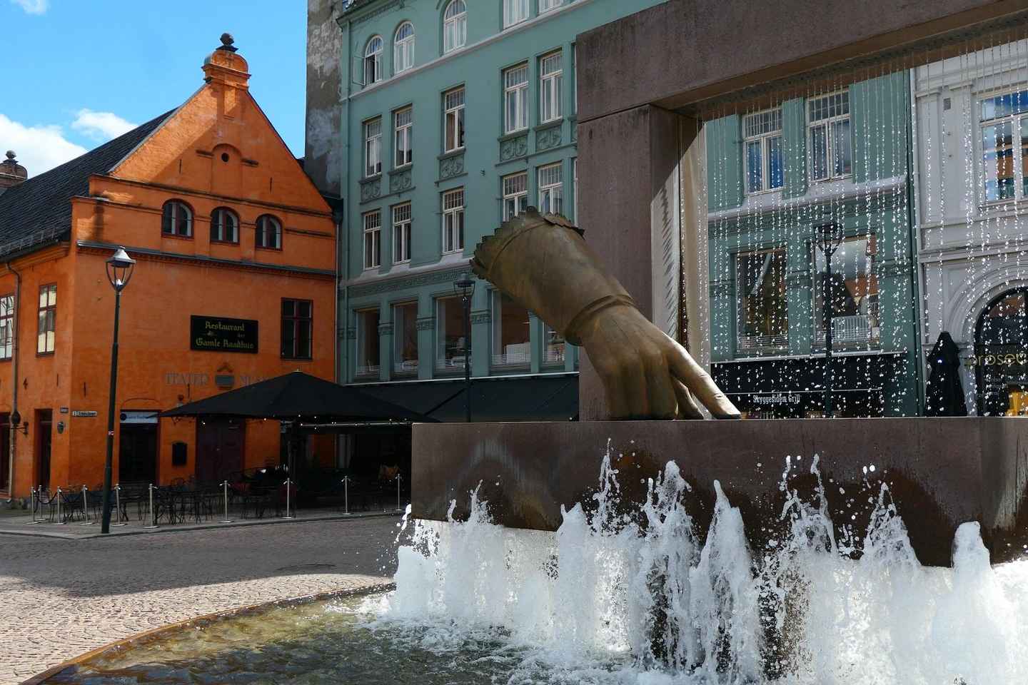 Oslo City Walks: In the Heart of Oslo - Oslo: In the Heart of Oslo Walking Tour