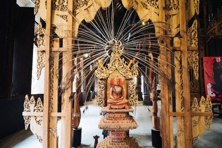 Chiang Mai : Le village de Long Neck et les temples emblématiques de Chiang Rai