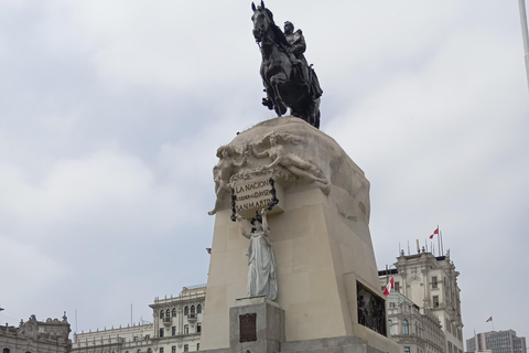 Lima : visite guidée du centre historique en vélo électriqueVisite de Lima : Découvrez le centre historique de Lima à vélo électrique et dégustation culinaire